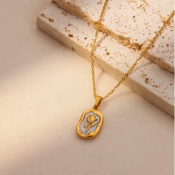 🍏50% OFF/3+...Pretty Golden Rose Stem Necklace - Picture 3 of 12